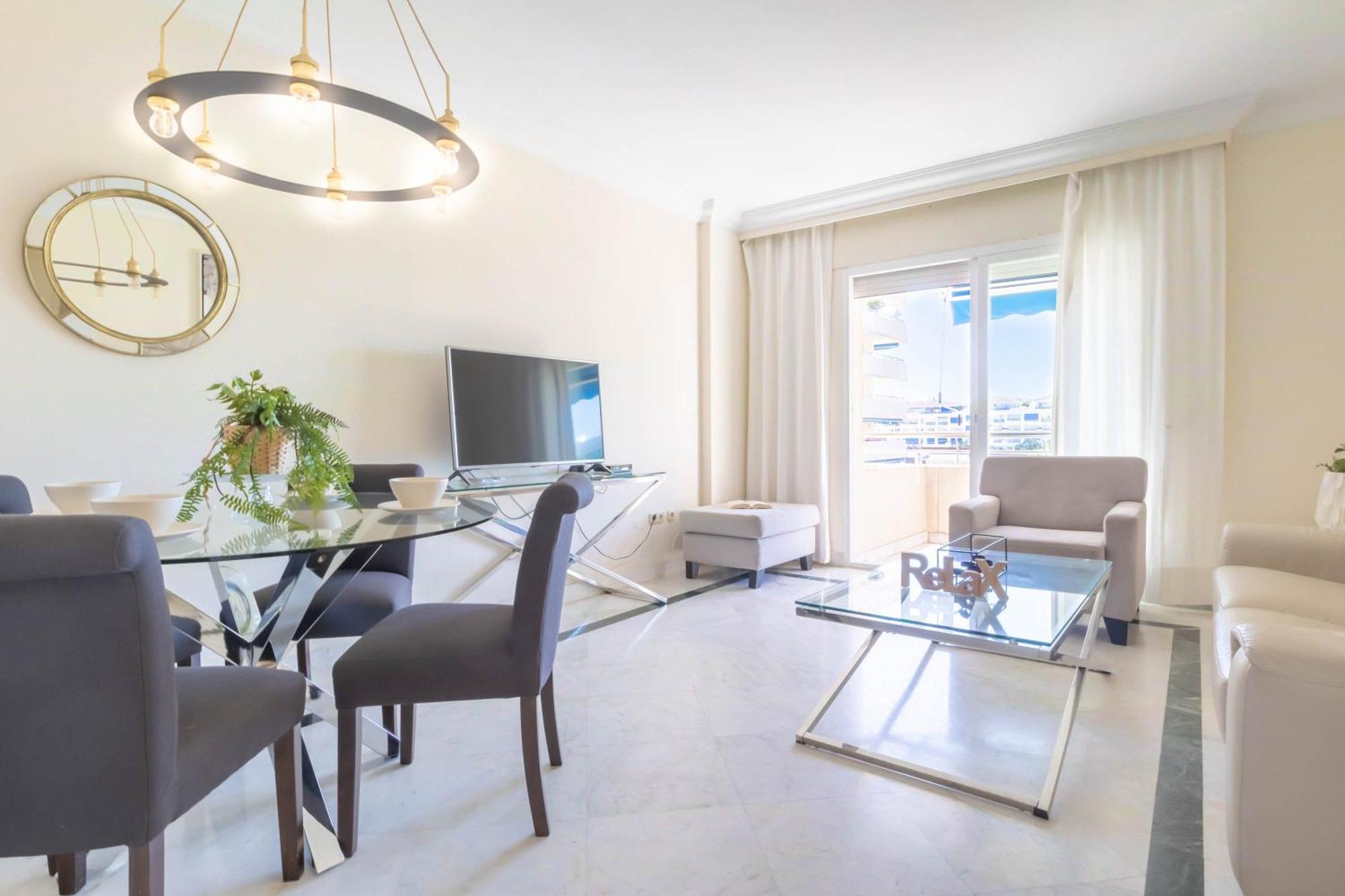 Appartamento Marina Banus L *